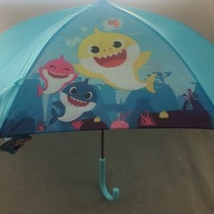Nickelodeon Baby Shark Kids Umbrella nwt
